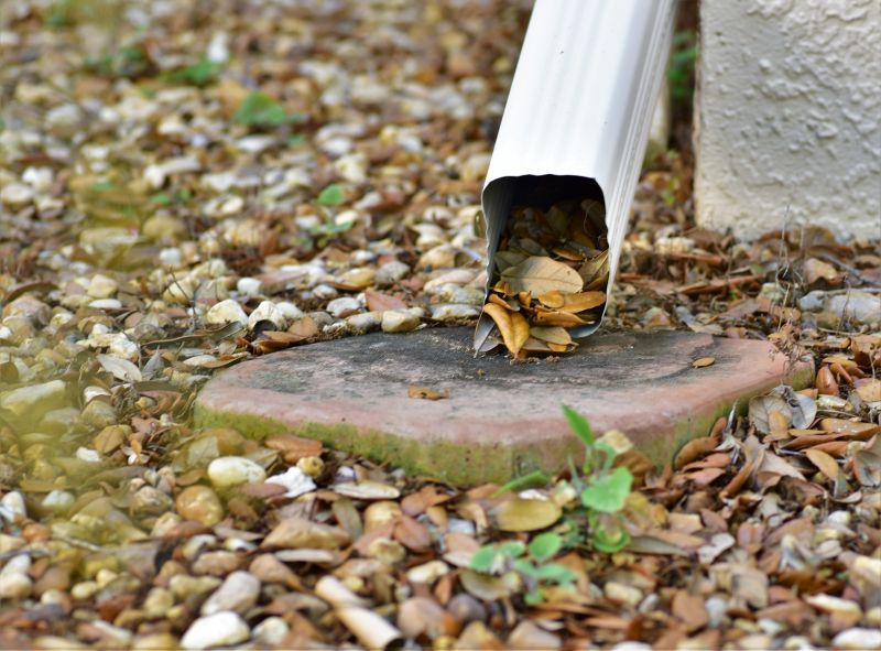 Gutter Downspout Unclogging in Long Island, NY